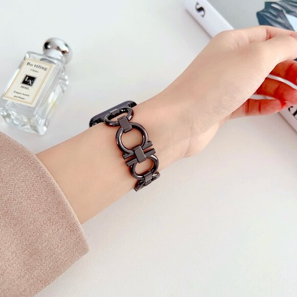 Apple Watch Band Adjustable Stylish Circle Silver Stainless Chain Band - Black - Picture 4 of 5